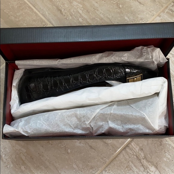 Talbots Black Leather Flats - Picture 5 of 5